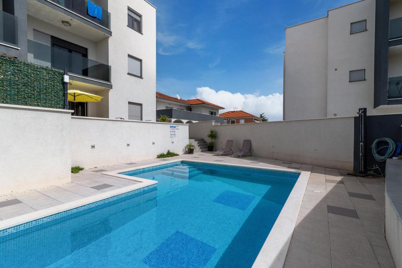 Lorena Apartment